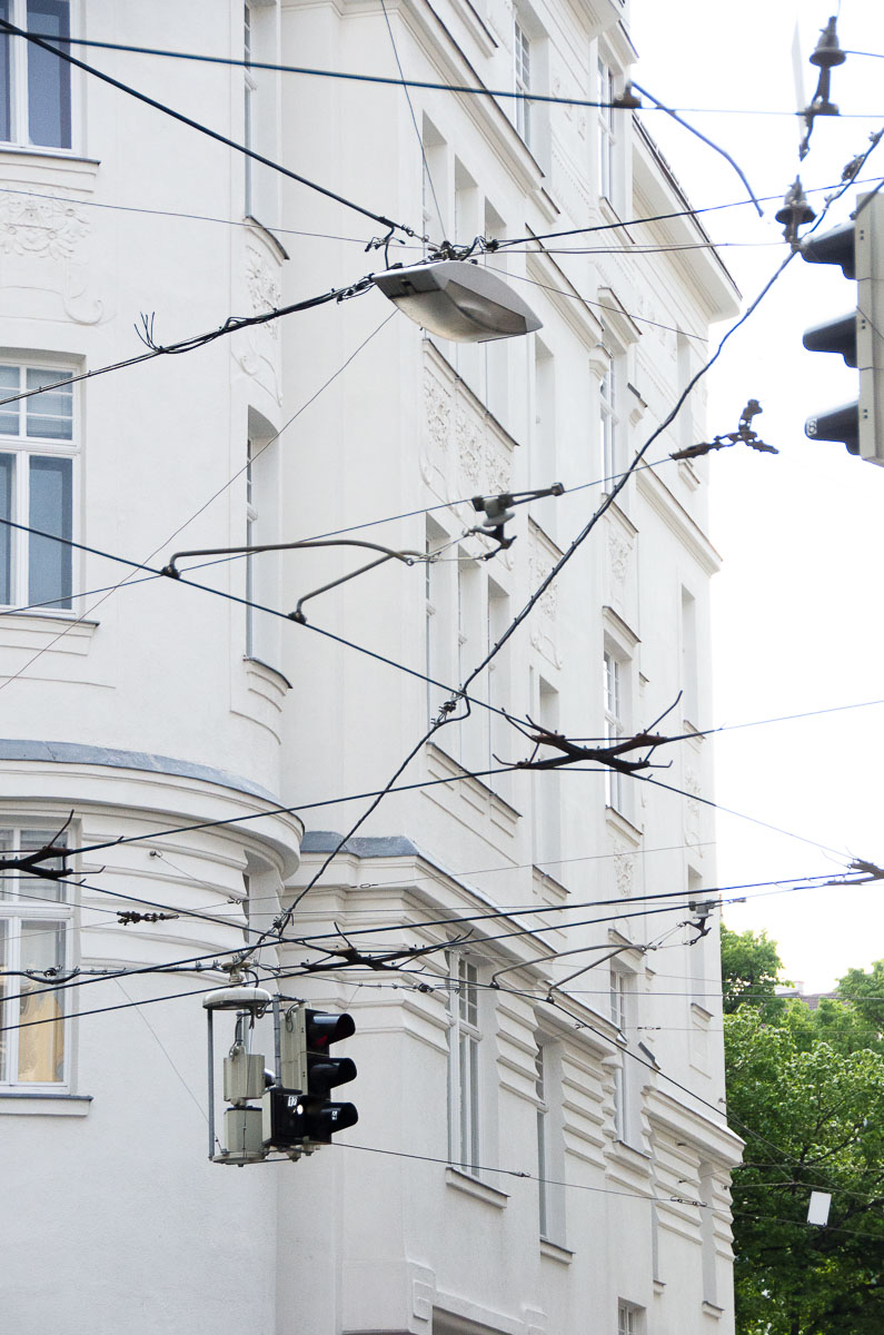 Fassade Fassadenanstrich Fassadenfarbe Außenarbeit Gerüst